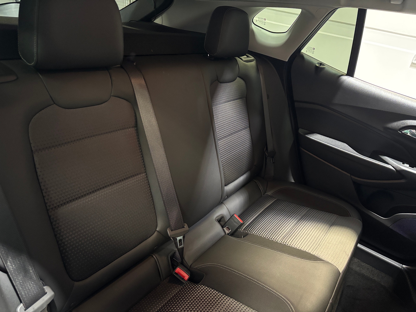 Thumbnail: 2025 Chevrolet Trax - 6