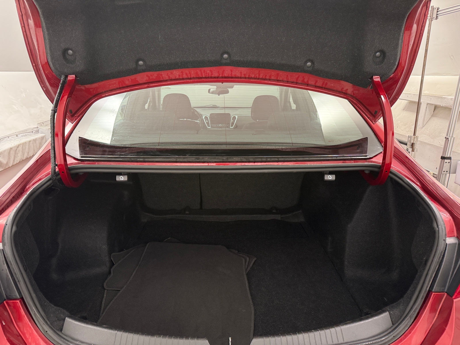 Thumbnail: 2024 Chevrolet Malibu - 7