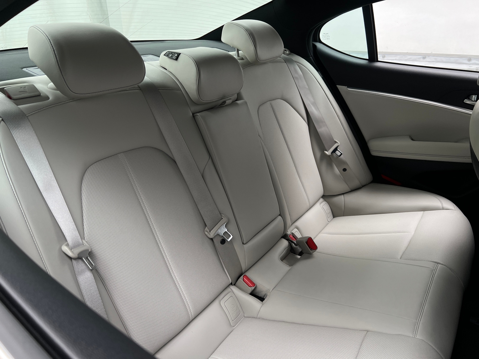 Thumbnail: 2025 Genesis G70 - 5