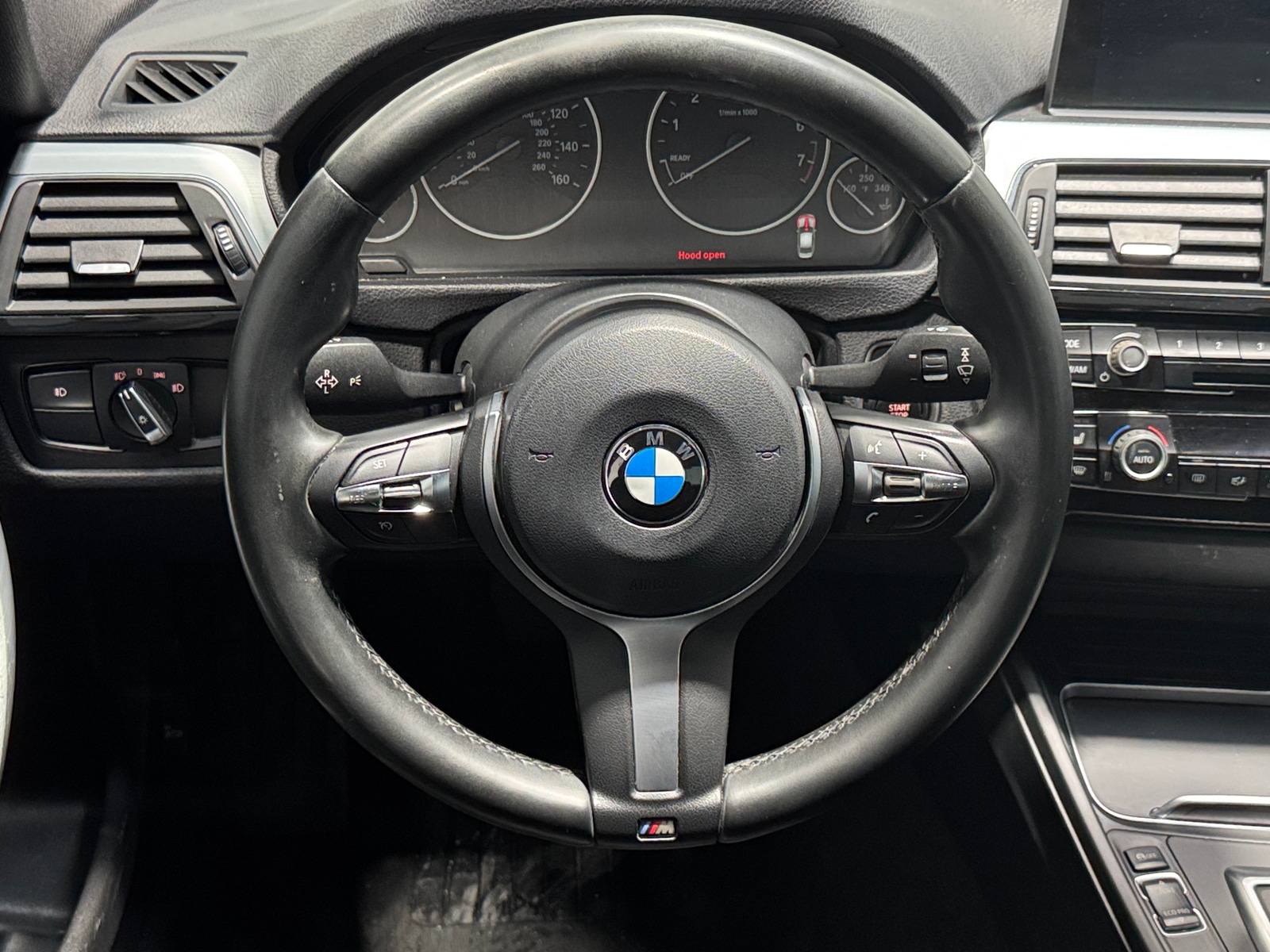 Thumbnail: 2016 BMW 3 Series - 4