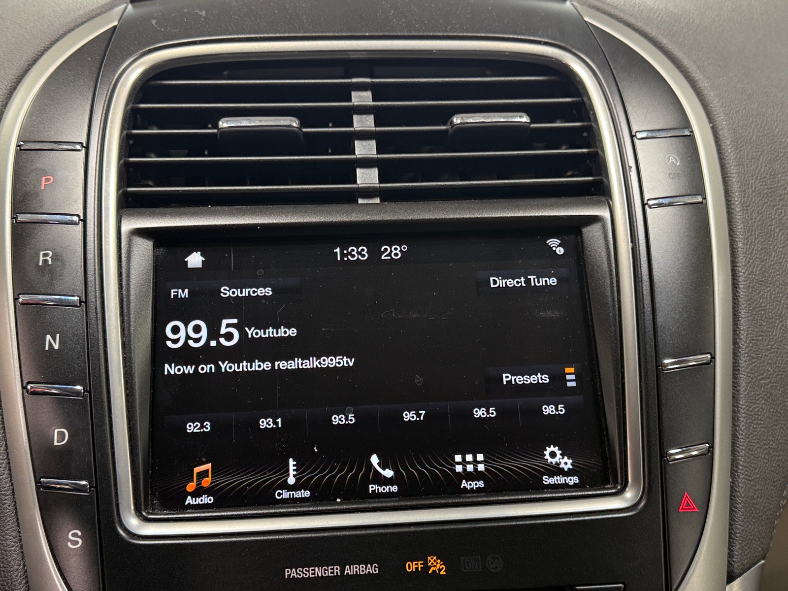 Thumbnail: 2019 Lincoln Nautilus - 3