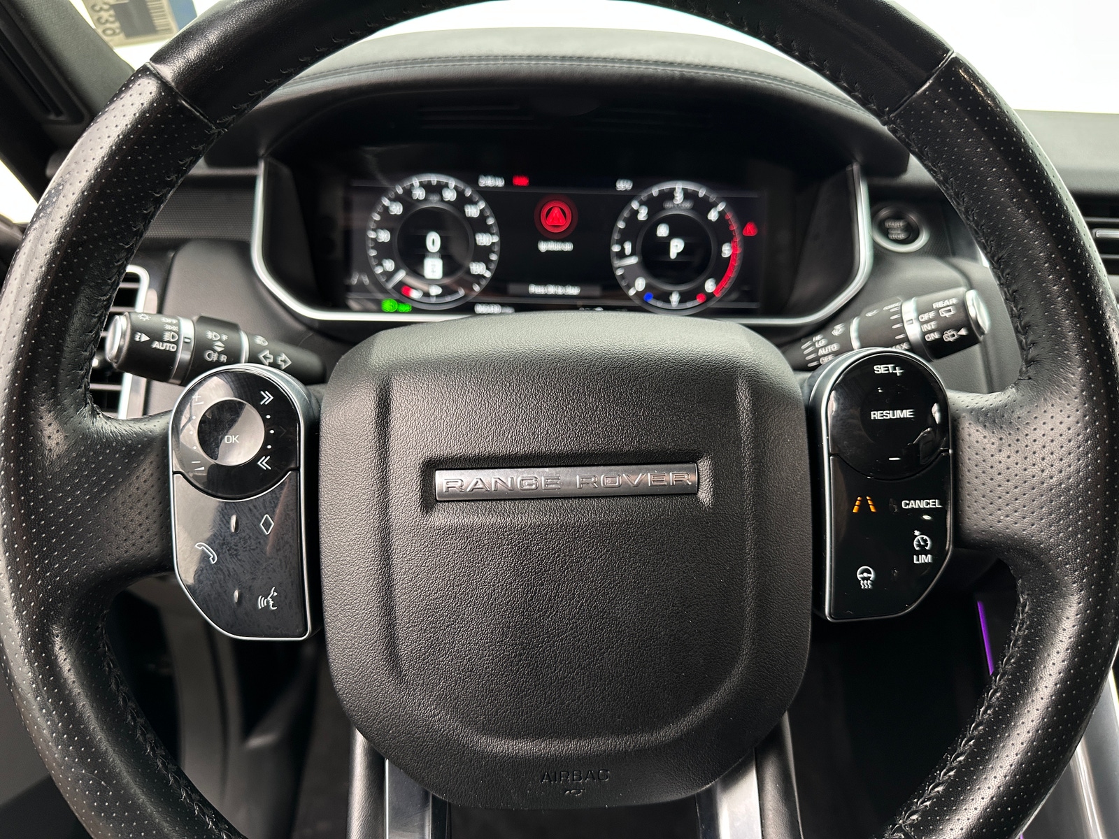 Thumbnail: 2018 Land Rover Range Rover Sport - 4