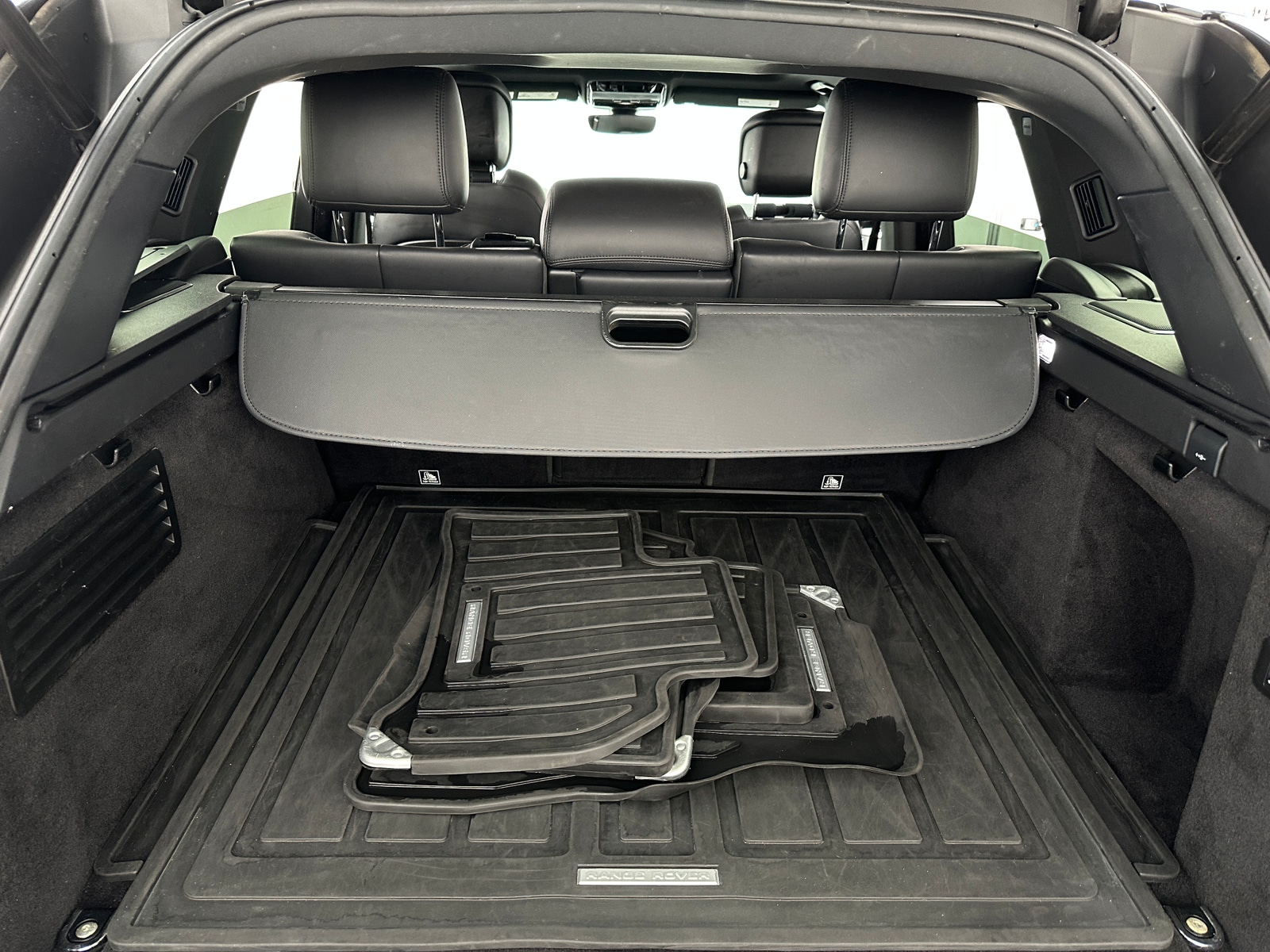 Thumbnail: 2018 Land Rover Range Rover Sport - 6