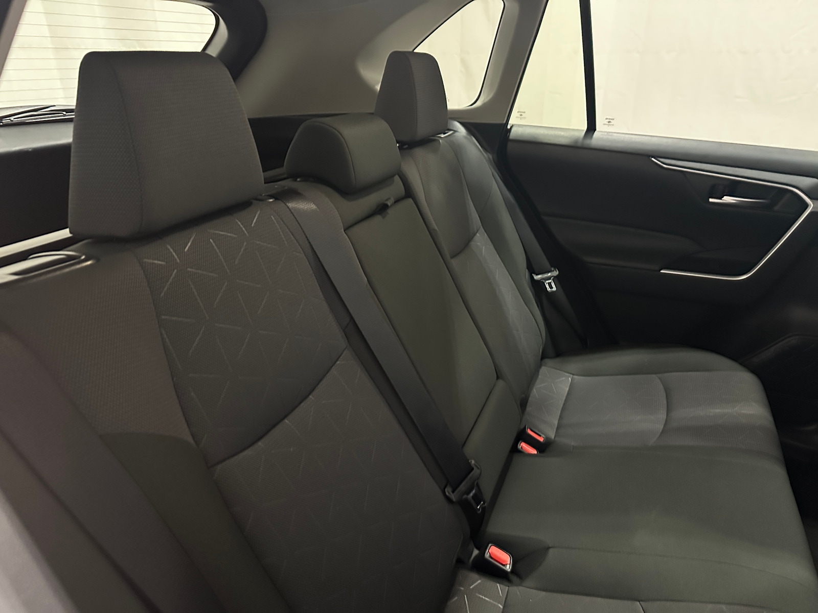 Thumbnail: 2025 Toyota RAV4 - 6