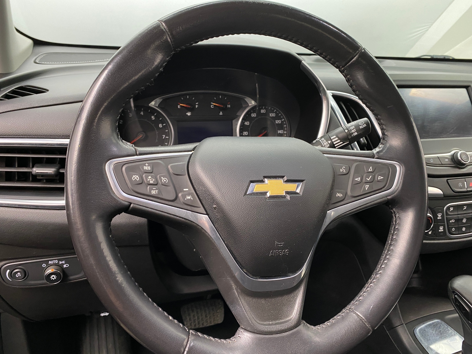 Thumbnail: 2022 Chevrolet Equinox - 5