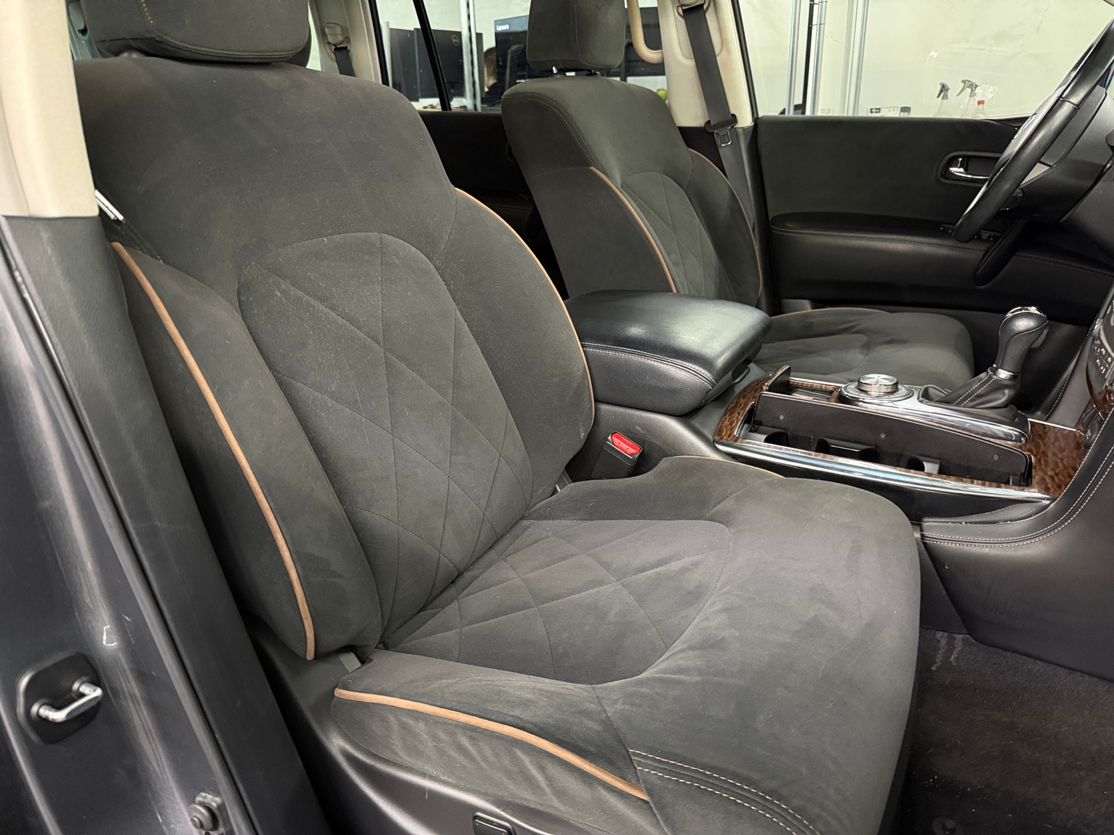 Thumbnail: 2020 Nissan Armada - 2