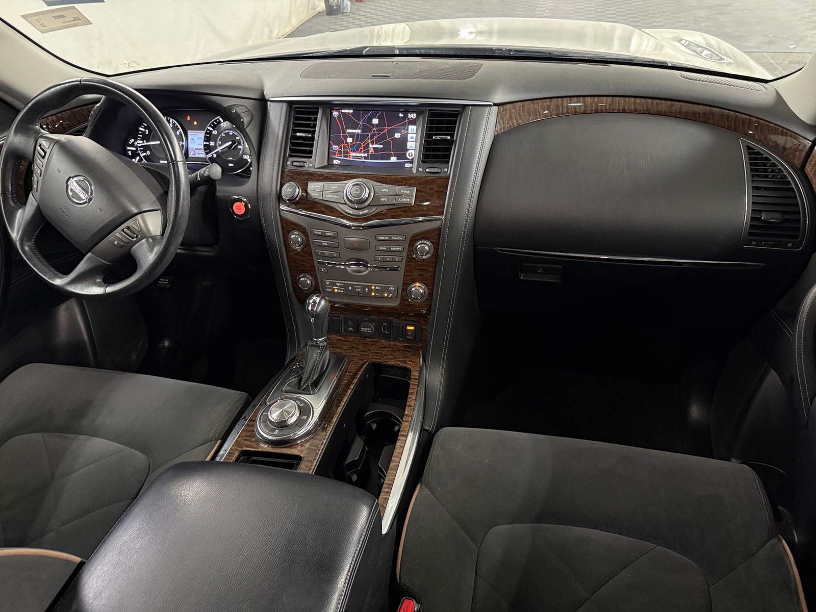 Thumbnail: 2020 Nissan Armada - 3