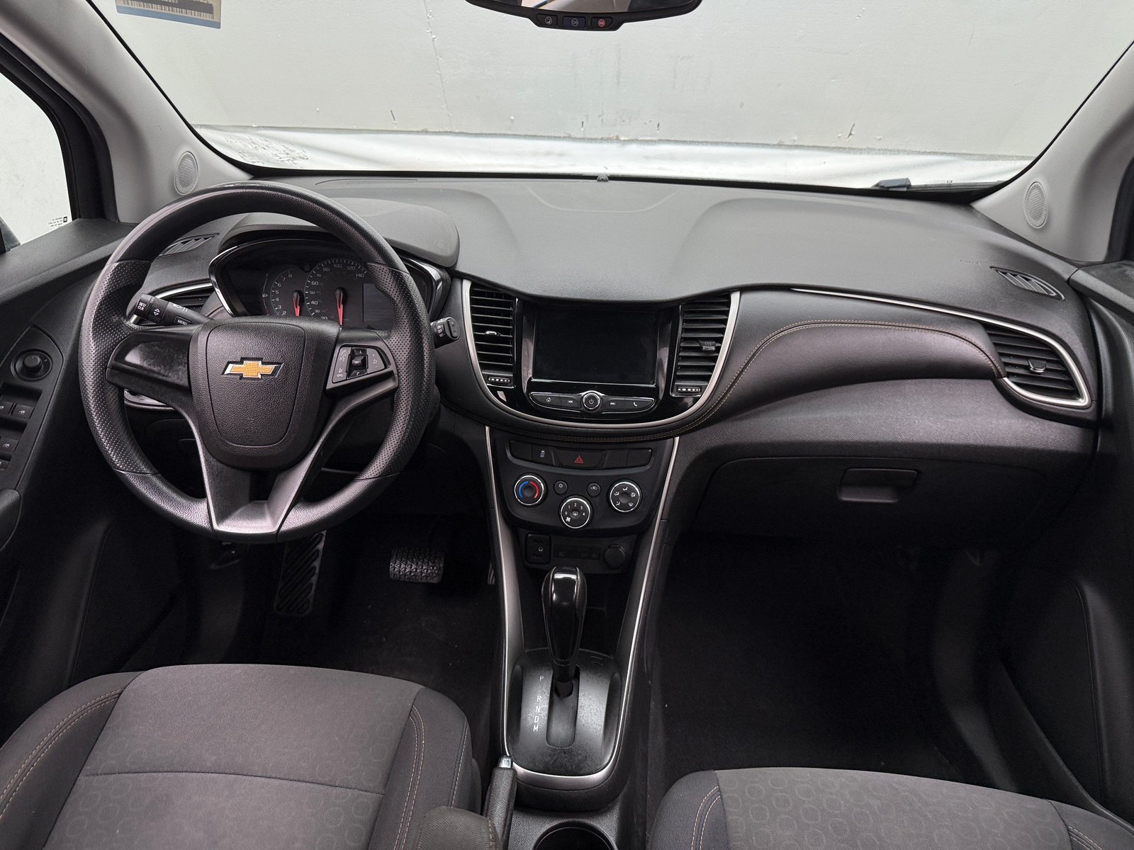 Thumbnail: 2019 Chevrolet Trax - 3