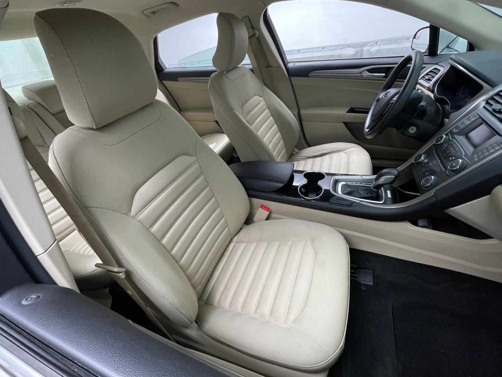 Thumbnail: 2015 Ford Fusion - 2