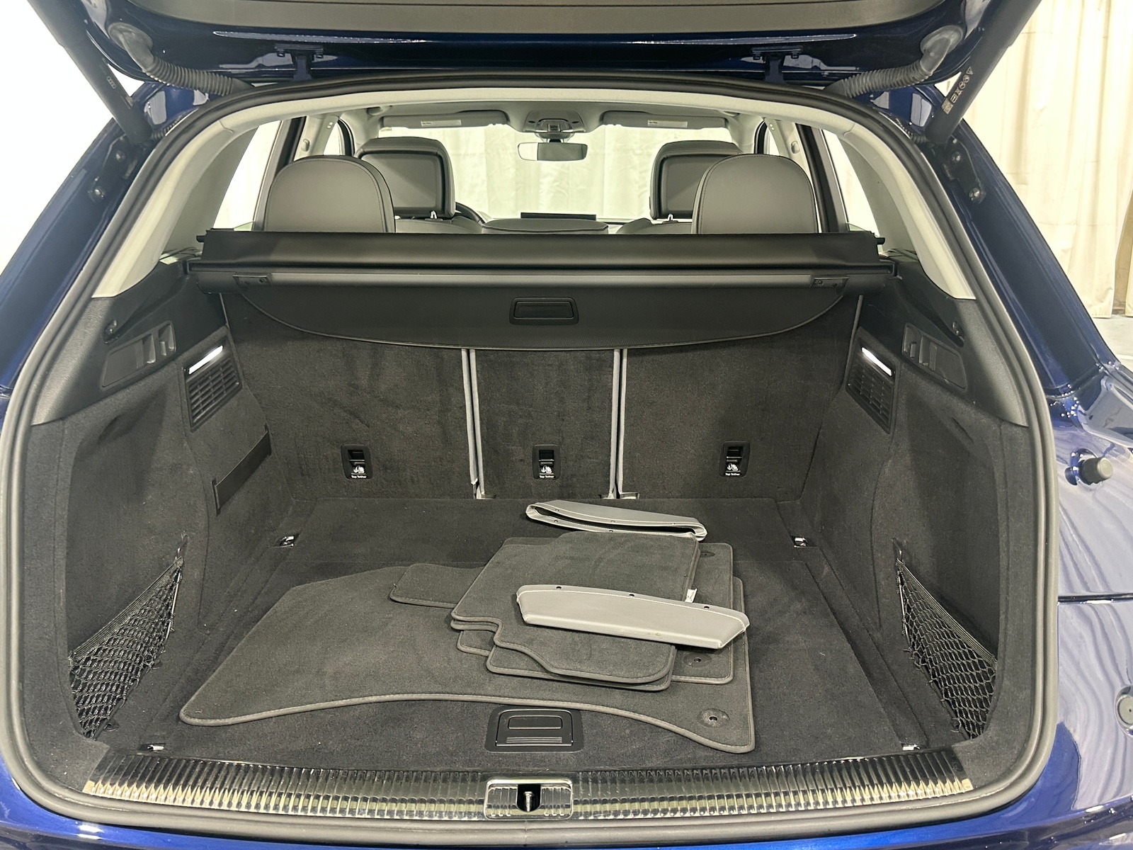 Thumbnail: 2021 Audi Q5 - 6