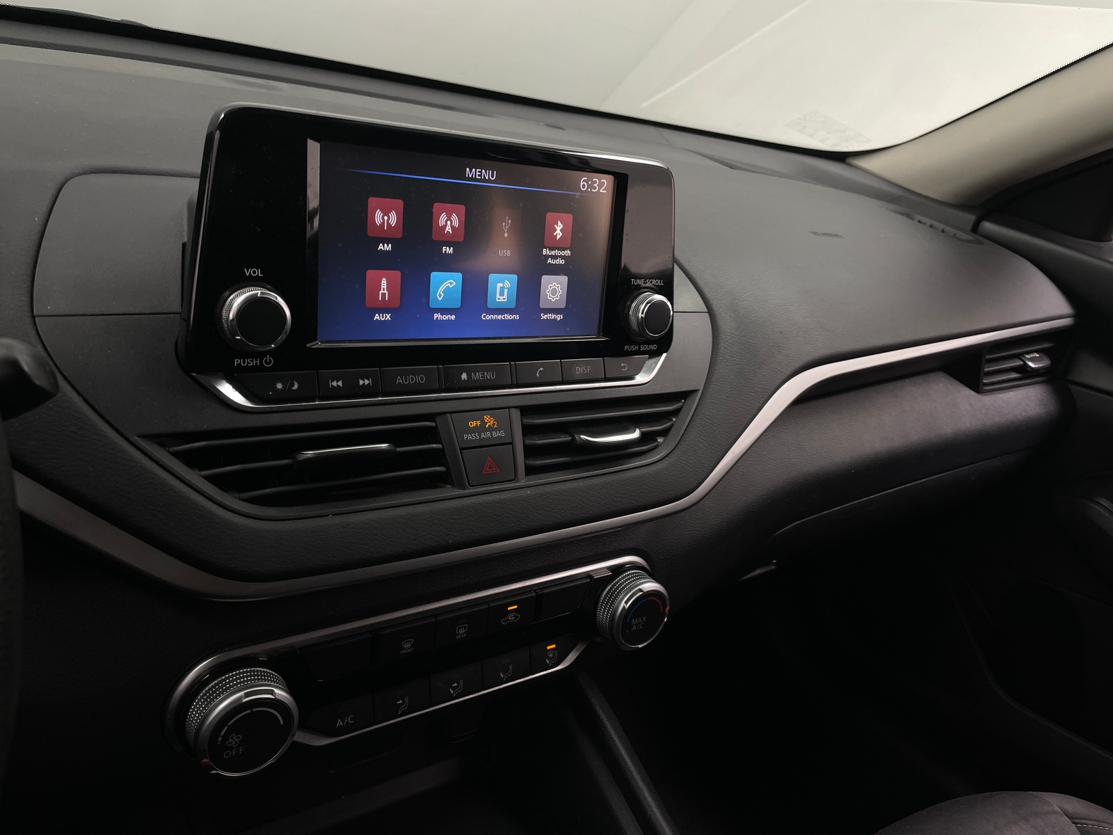 Thumbnail: 2021 Nissan Altima - 4