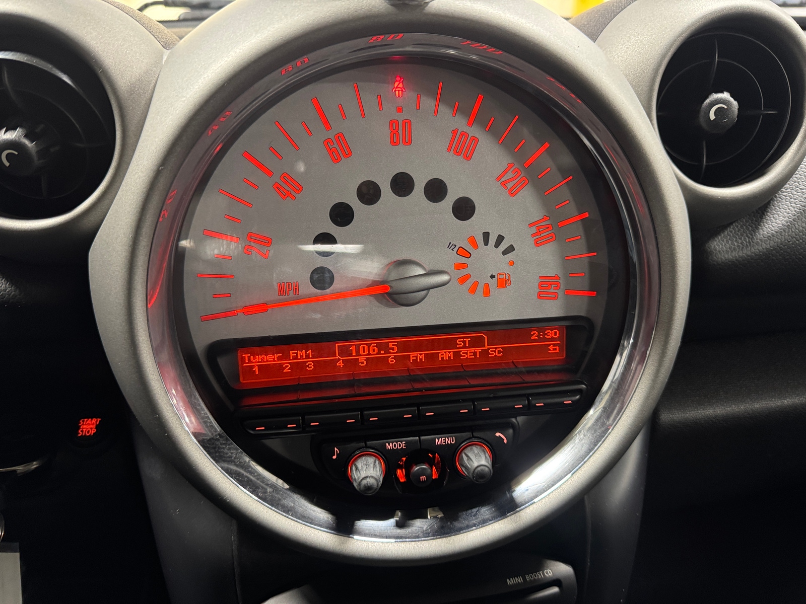 Thumbnail: 2011 MINI Cooper Countryman - 3