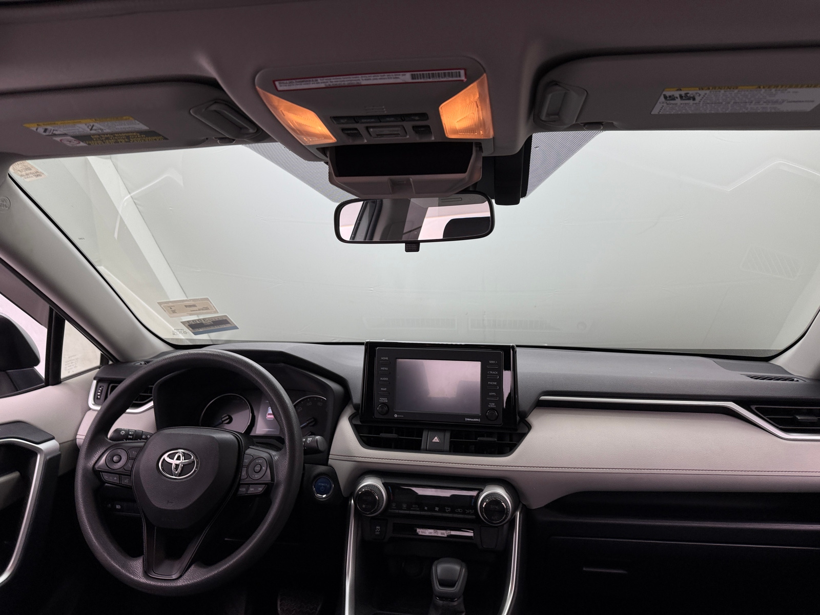 Thumbnail: 2020 Toyota RAV4 - 3