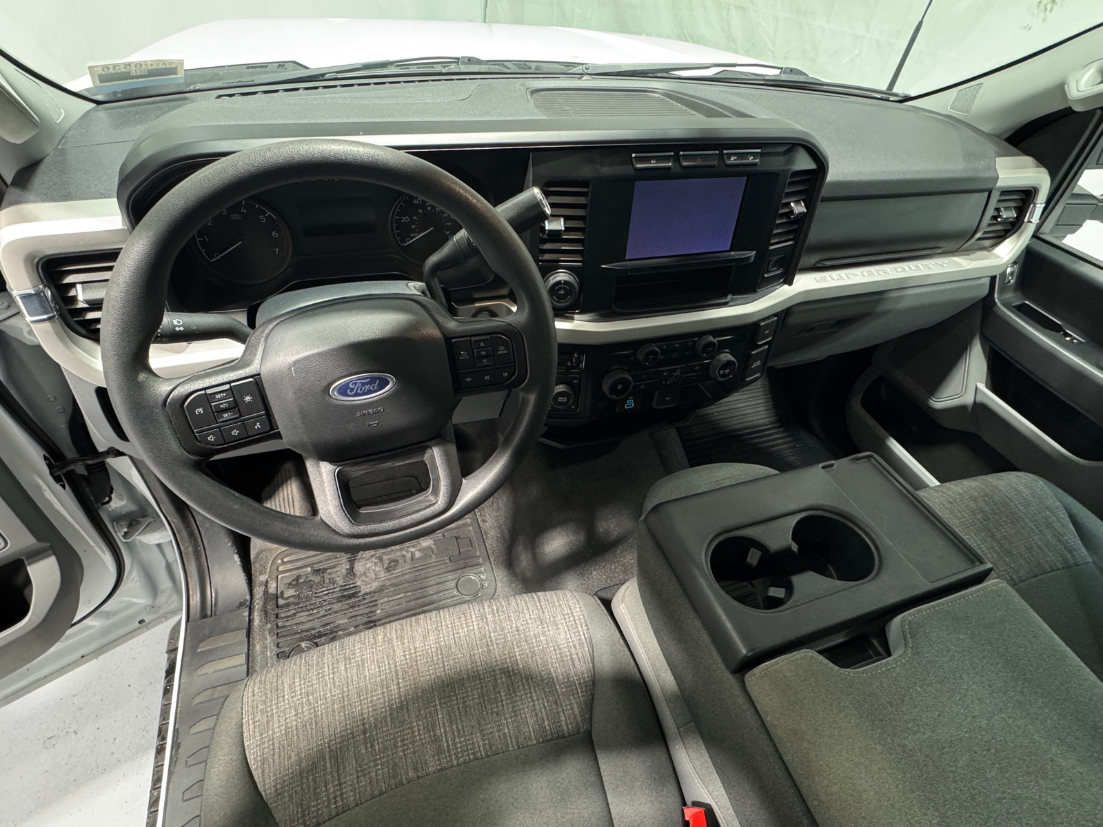 Thumbnail: 2023 Ford Econoline - 3