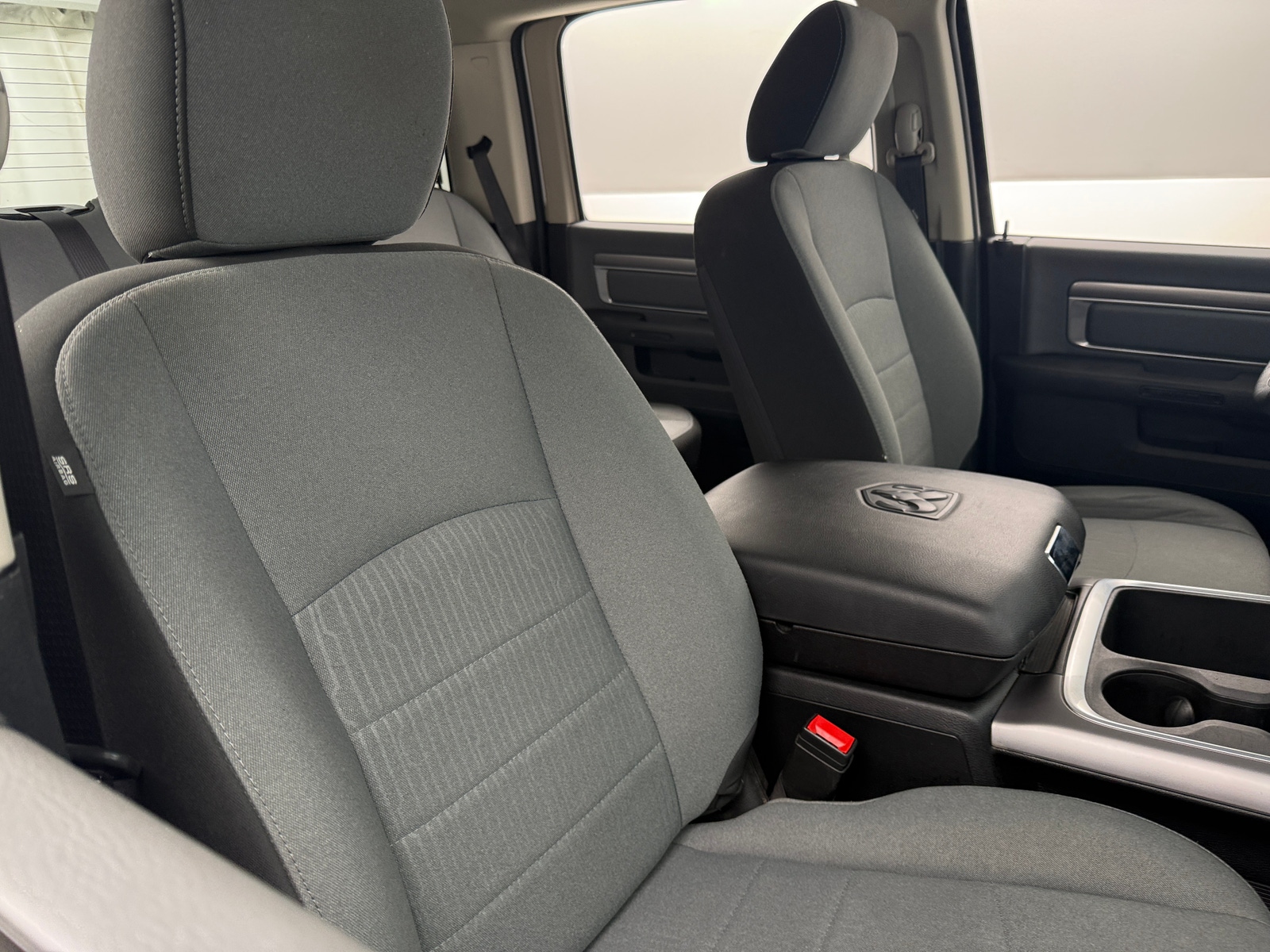 Thumbnail: 2023 RAM 1500 Classic - 2