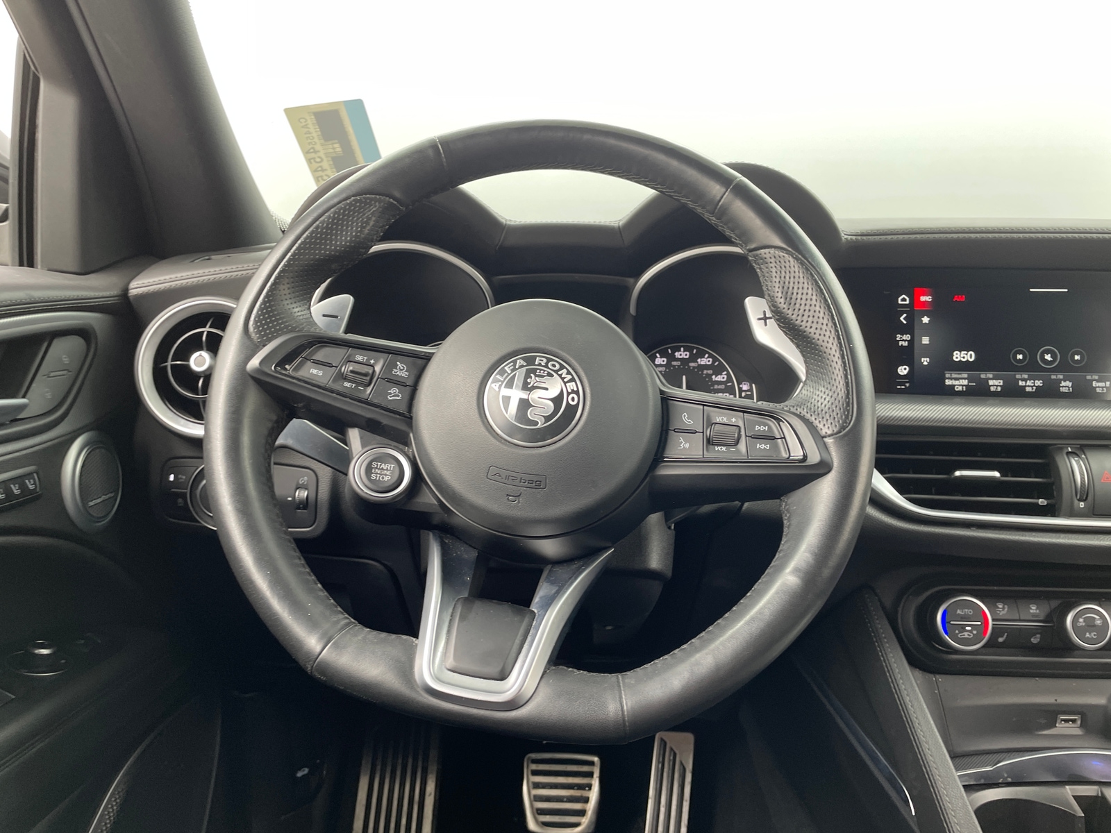 Thumbnail: 2020 Alfa Romeo Stelvio - 4