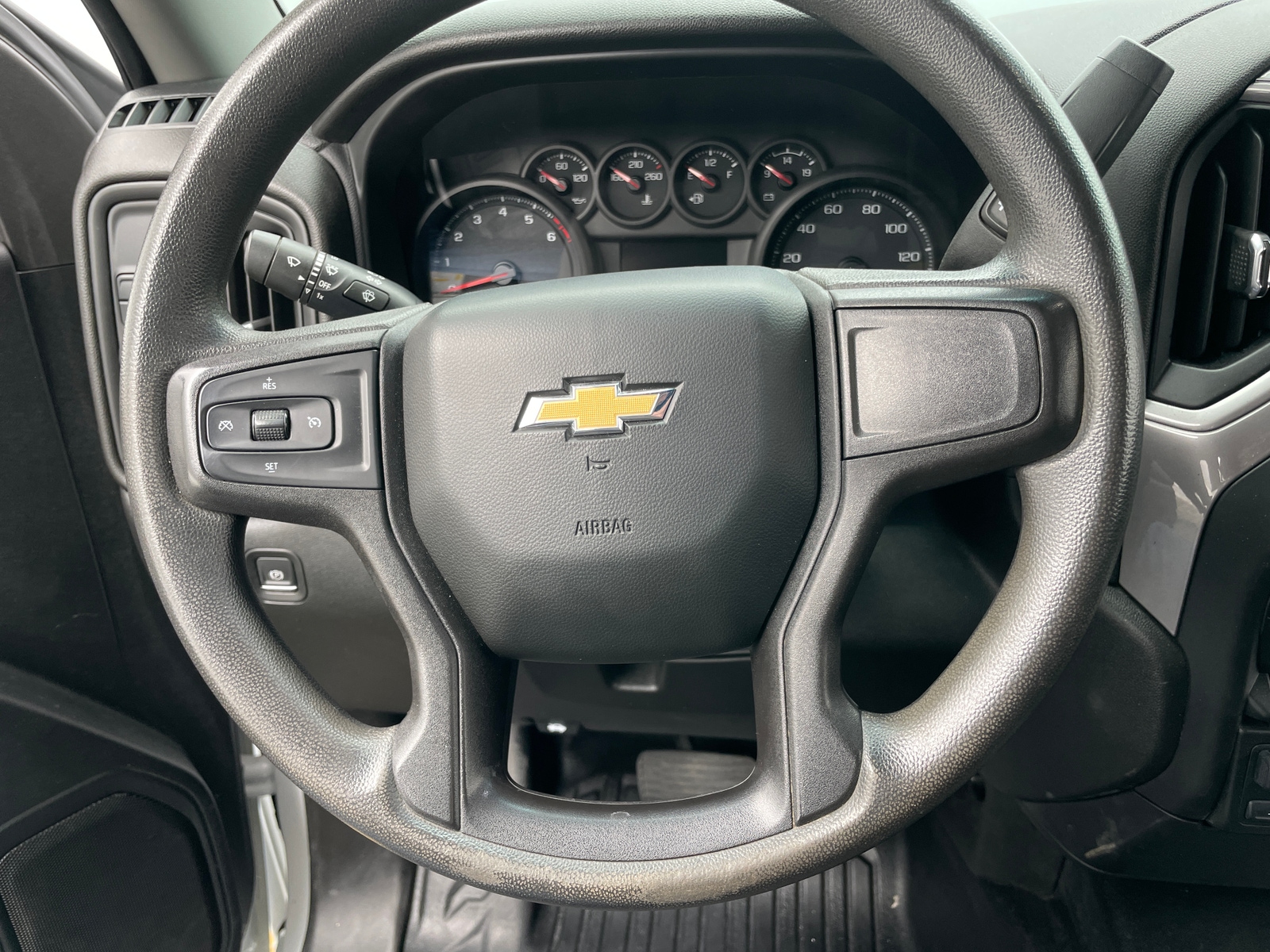 Thumbnail: 2021 Chevrolet Silverado 1500 - 5