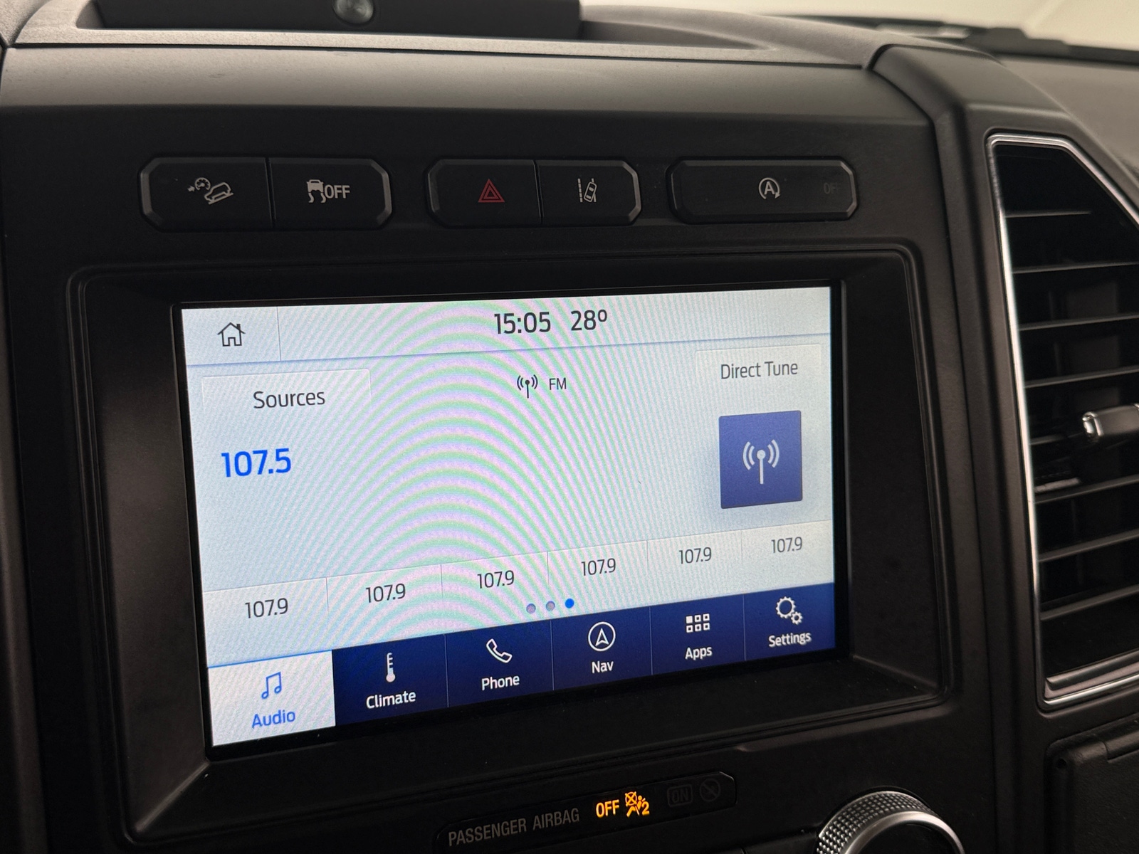 Thumbnail: 2020 Ford Expedition - 3