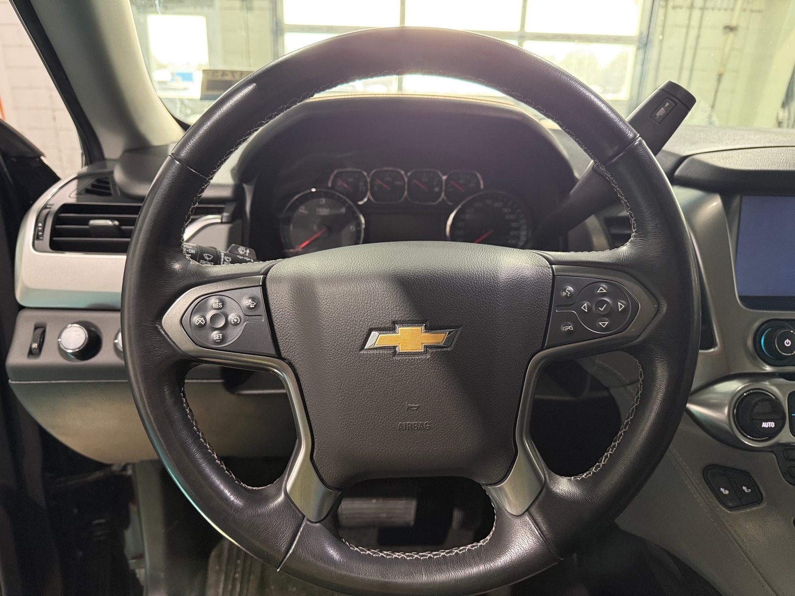 Thumbnail: 2020 Chevrolet Tahoe - 4