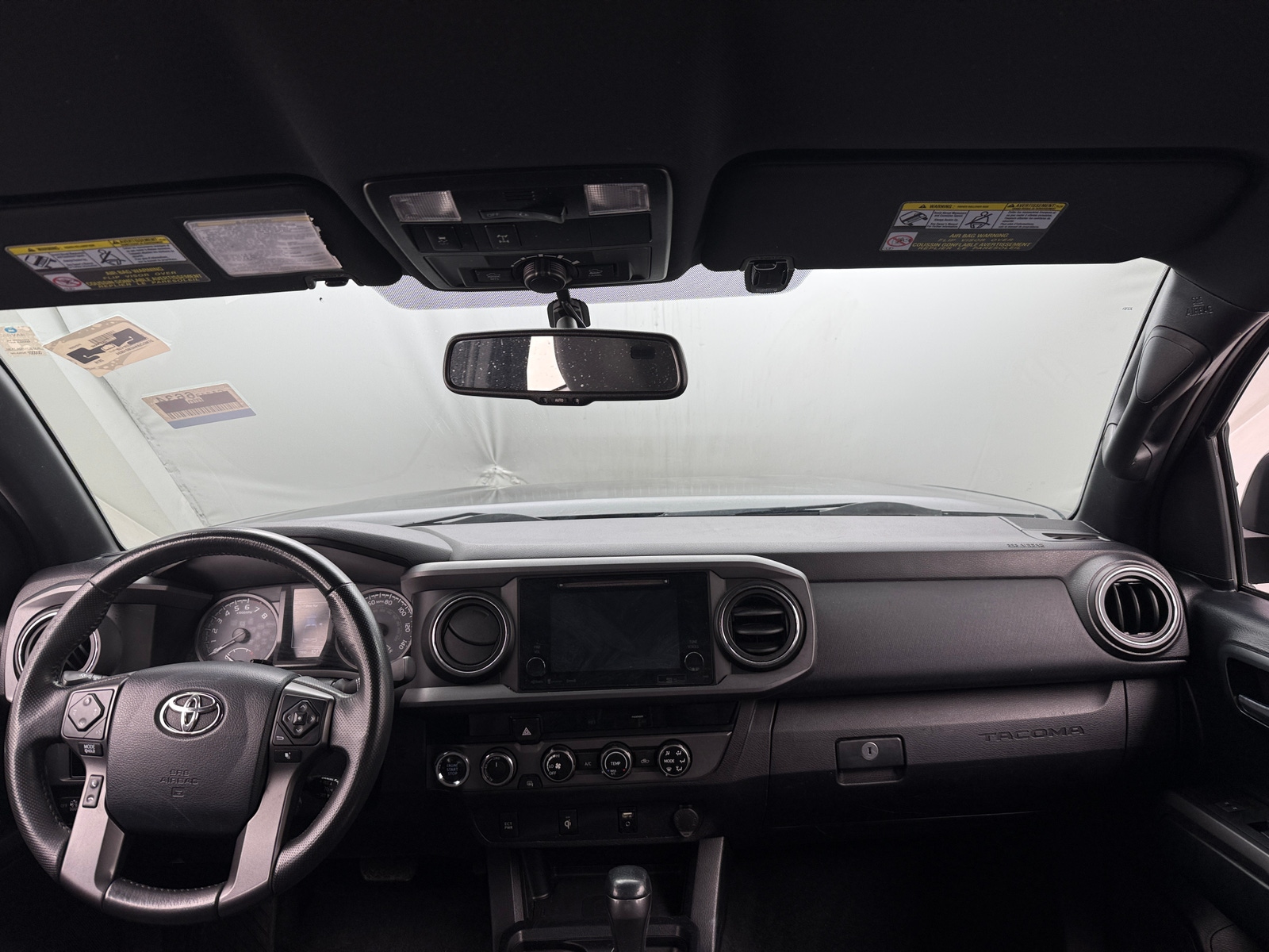 Thumbnail: 2016 Toyota Tacoma - 3