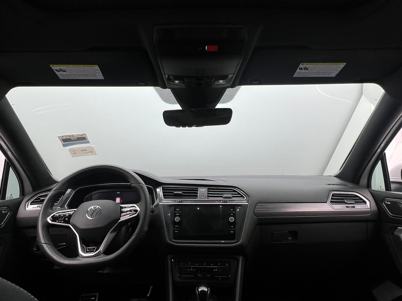 Thumbnail: 2024 Volkswagen Tiguan - 2