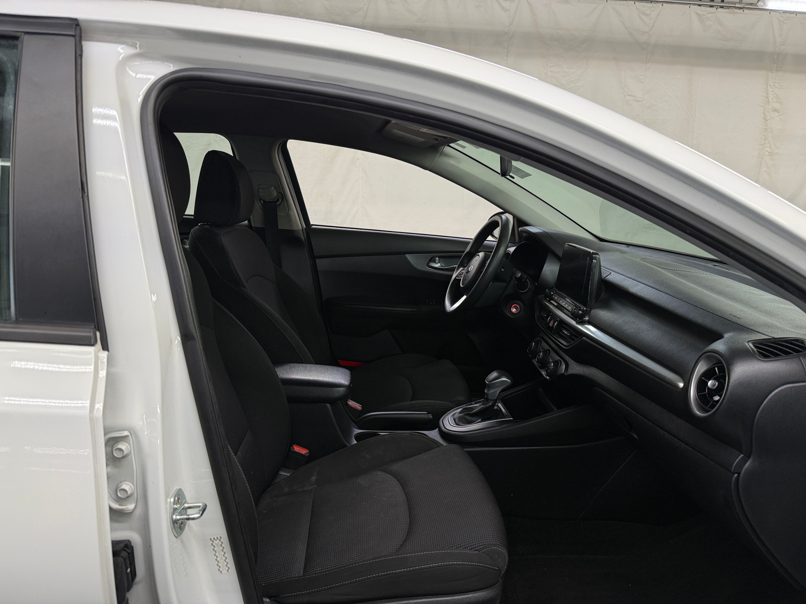 Thumbnail: 2021 Kia Forte - 2