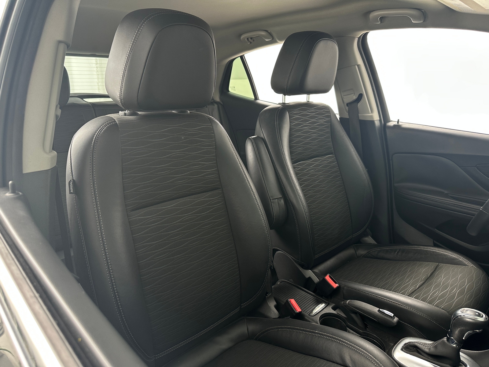 Thumbnail: 2016 Buick Encore - 2