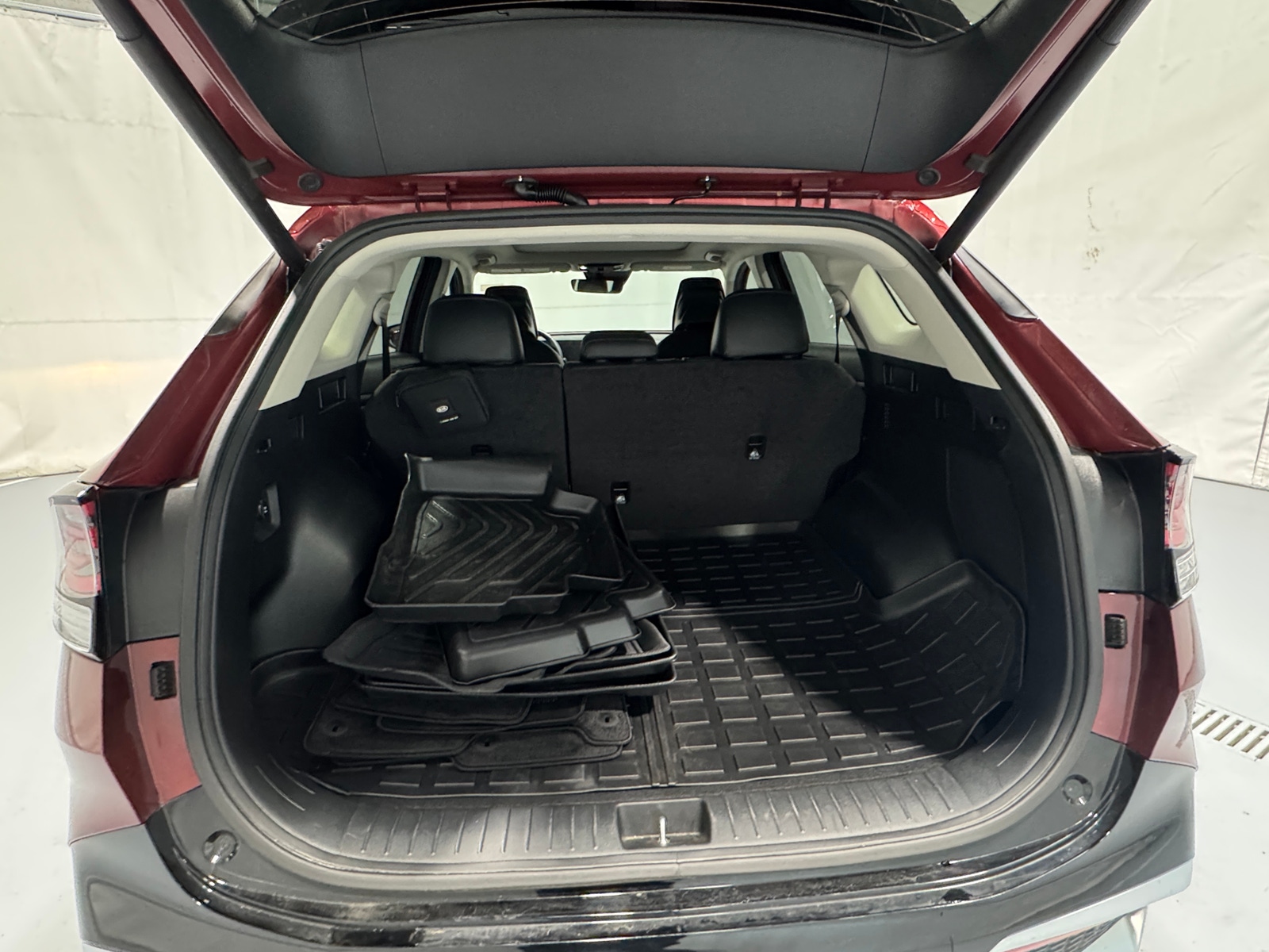 Thumbnail: 2024 Kia Sportage - 6