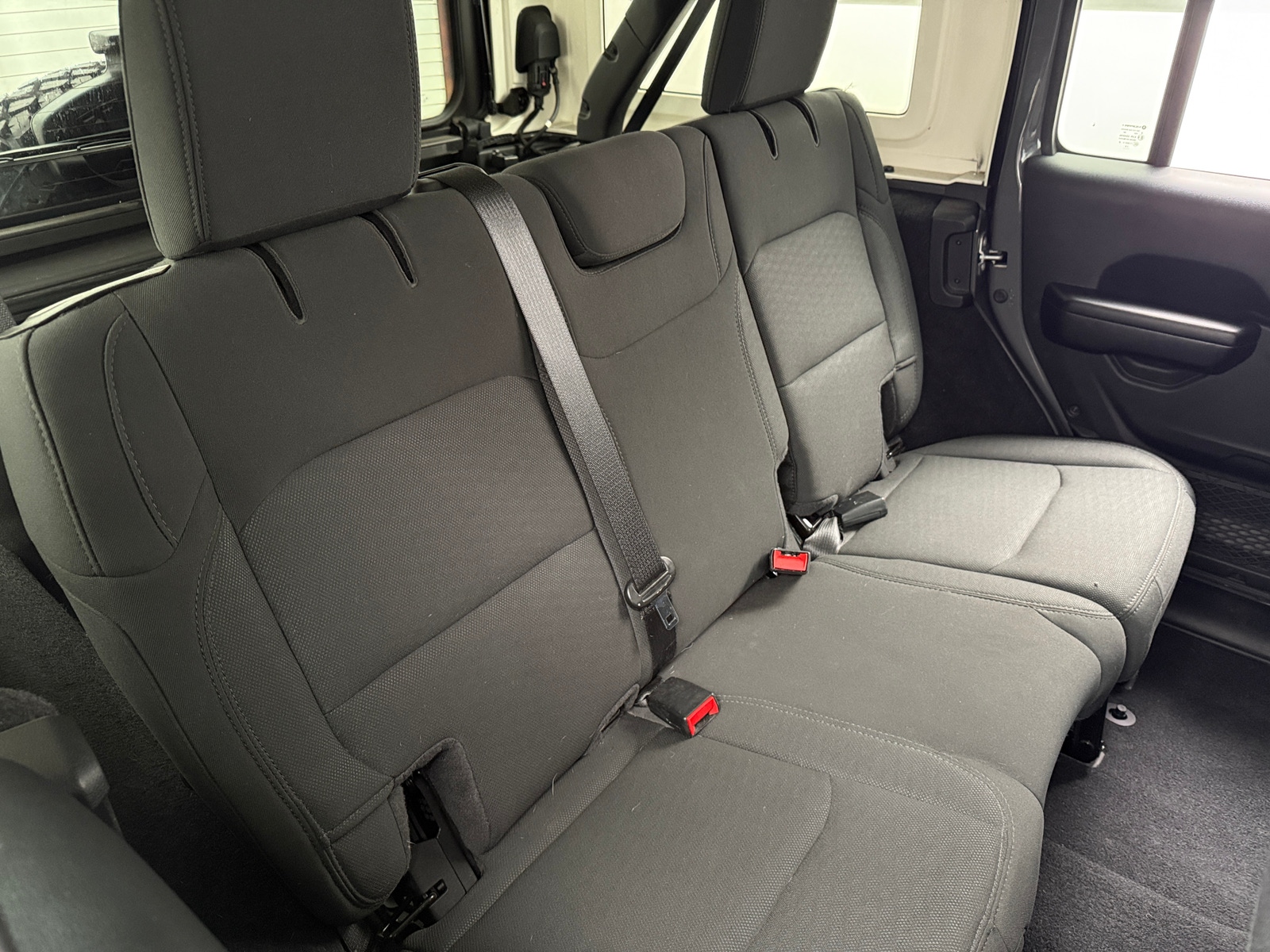 Thumbnail: 2020 Jeep Wrangler - 6