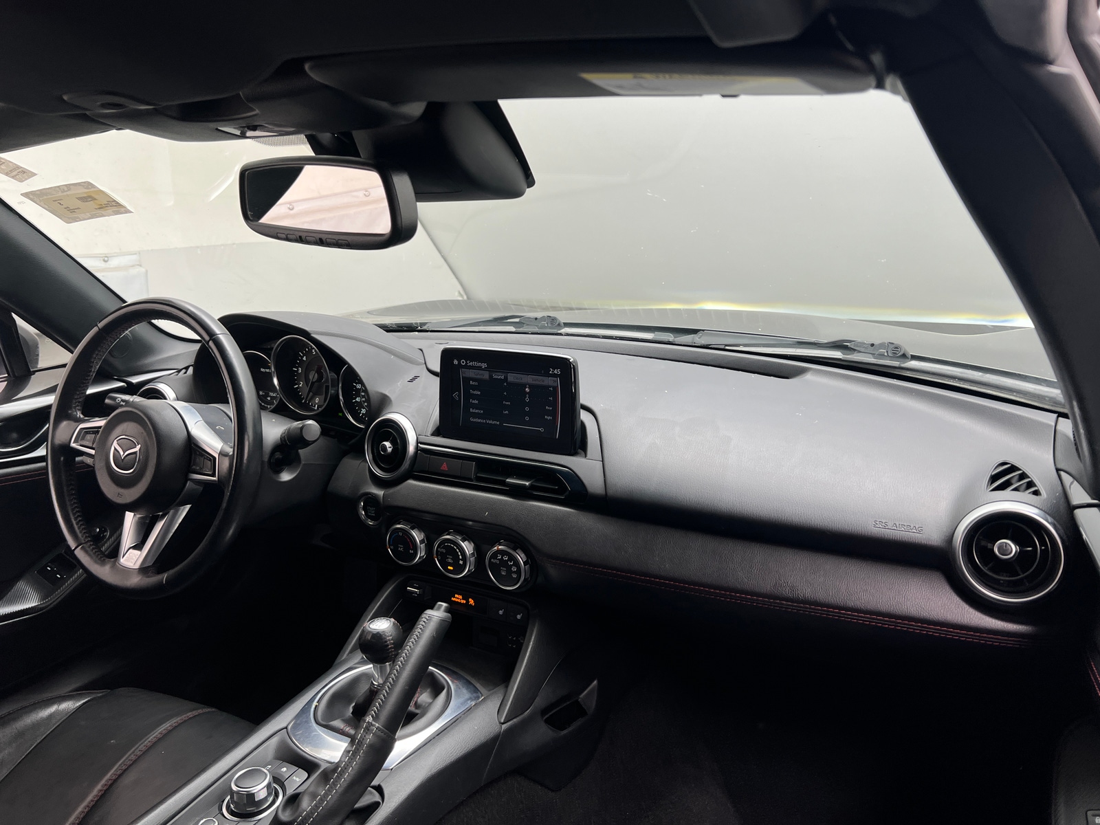 Thumbnail: 2019 Mazda MX-5 Miata - 2