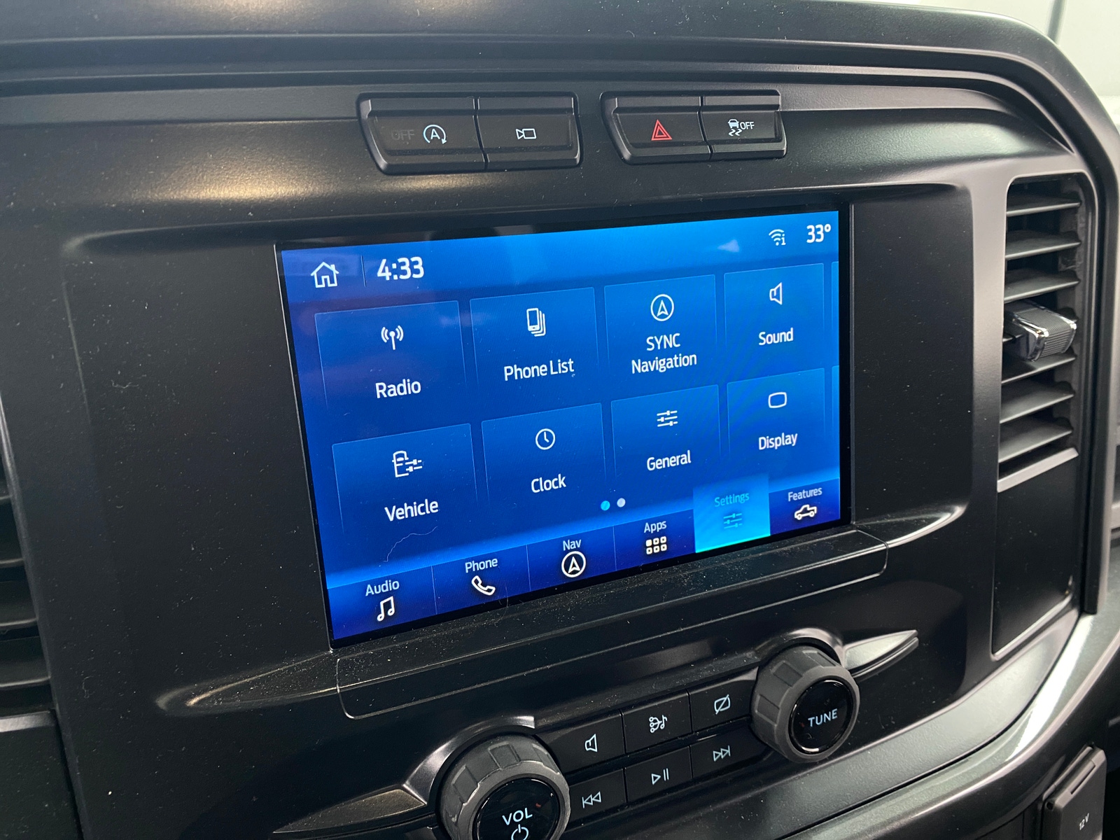 Thumbnail: 2022 Ford Econoline - 4