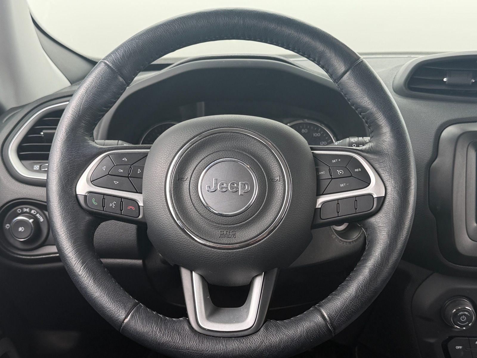 Thumbnail: 2020 Jeep Renegade - 5