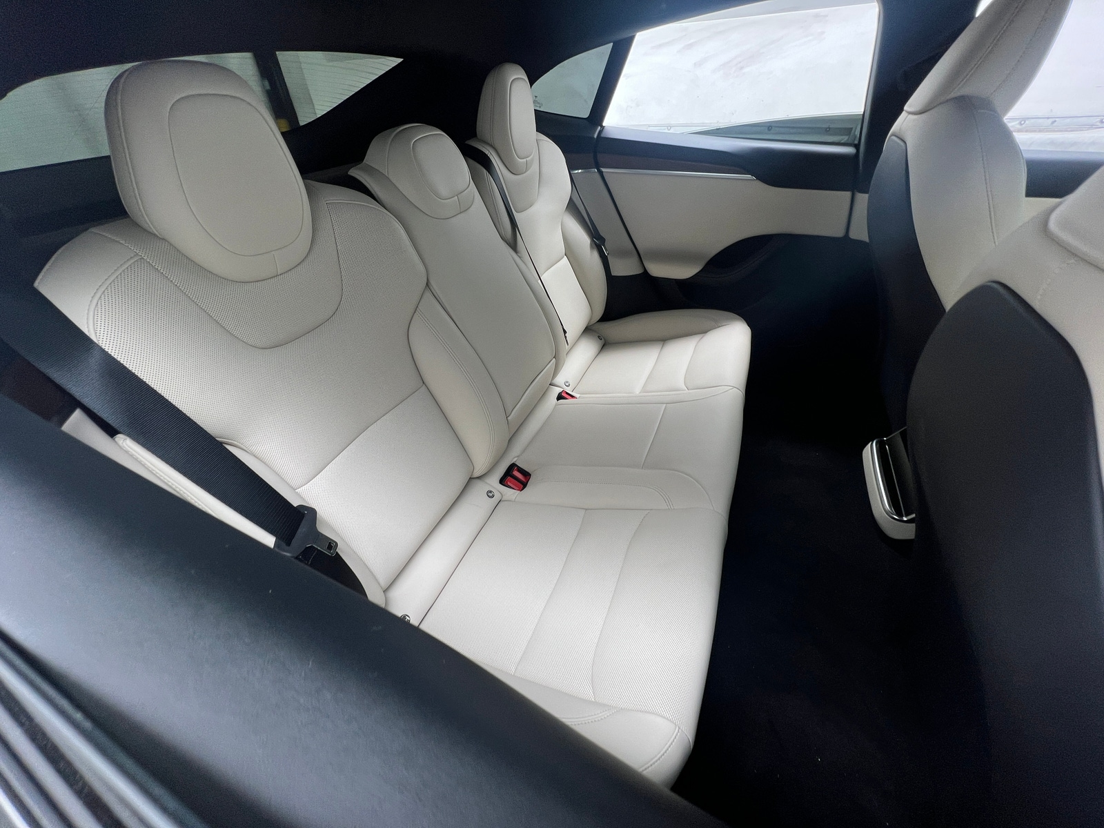 Thumbnail: 2023 Tesla Model S - 5