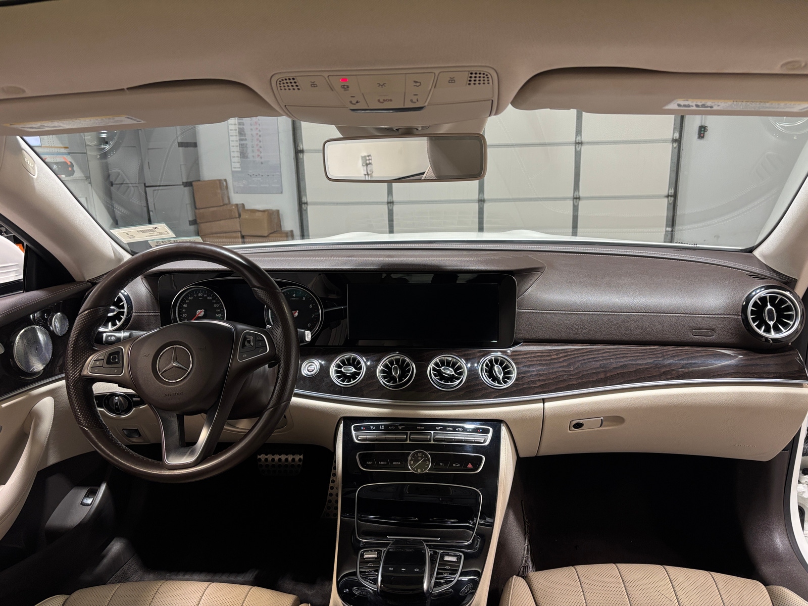 Thumbnail: 2018 Mercedes-Benz E-Class - 2