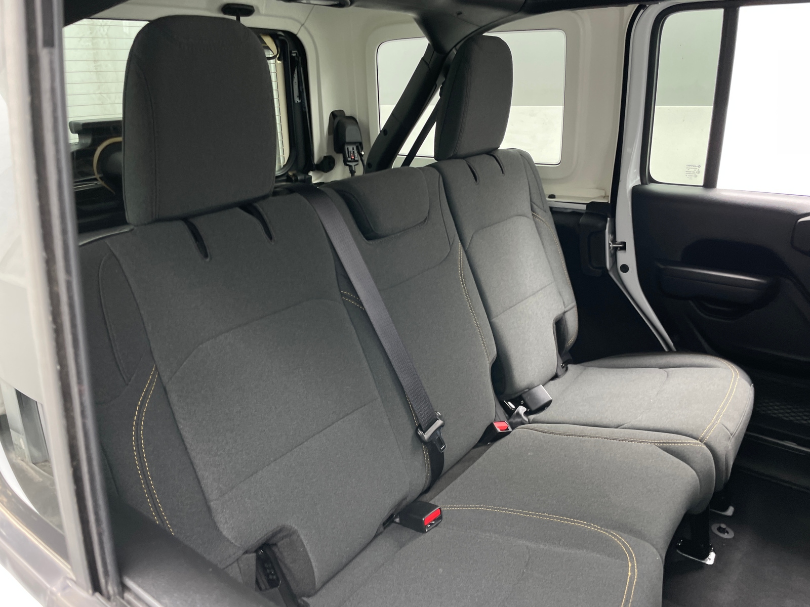 Thumbnail: 2025 Jeep Wrangler - 6