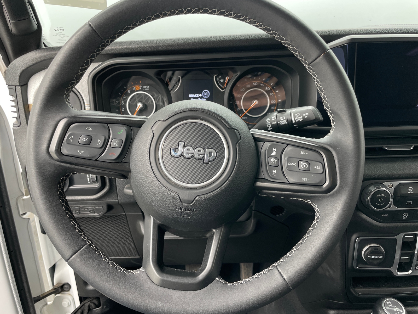 Thumbnail: 2025 Jeep Wrangler - 5