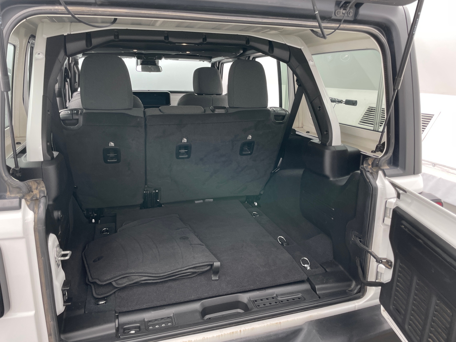 Thumbnail: 2025 Jeep Wrangler - 7