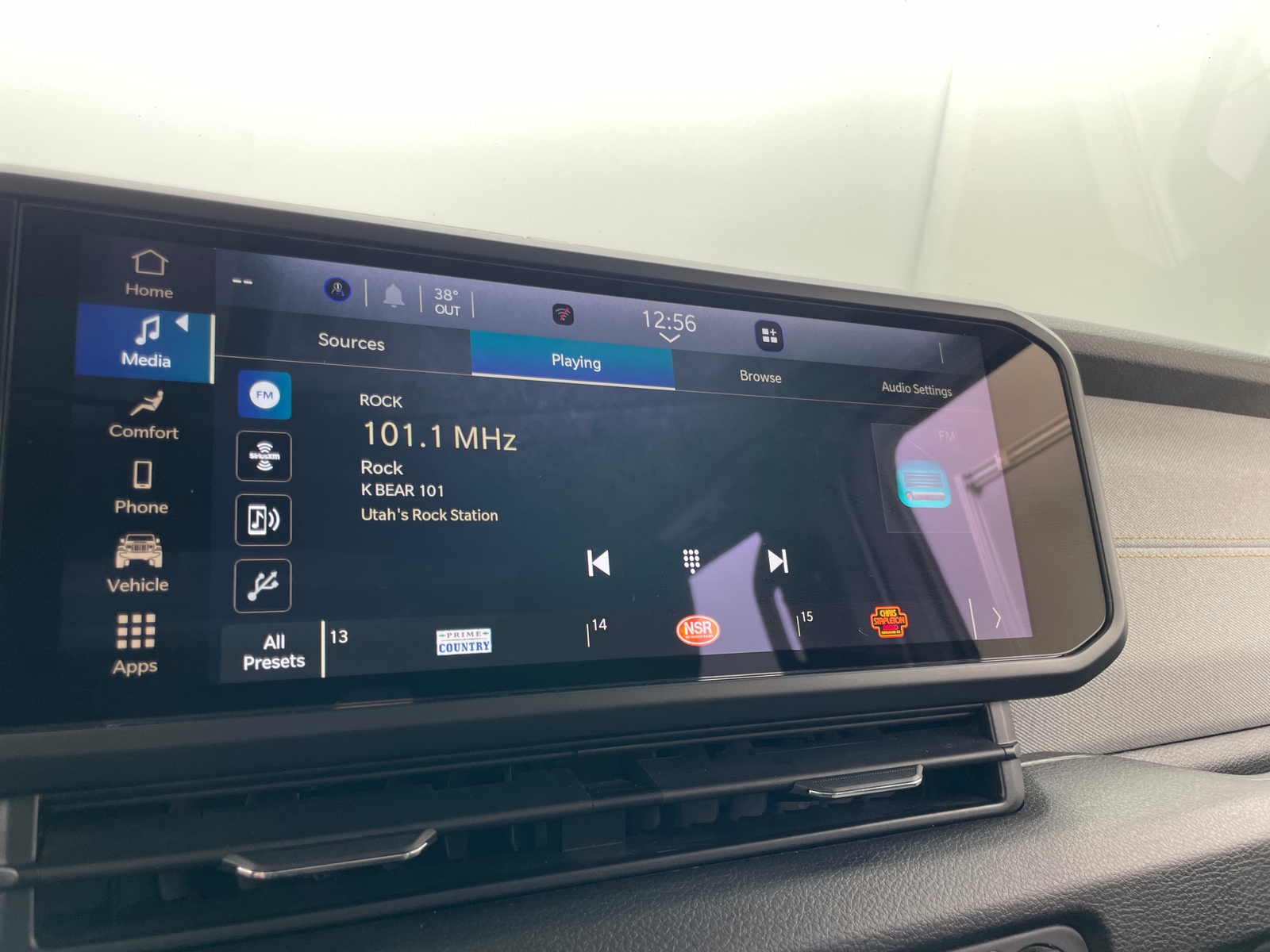 Thumbnail: 2025 Jeep Wrangler - 4