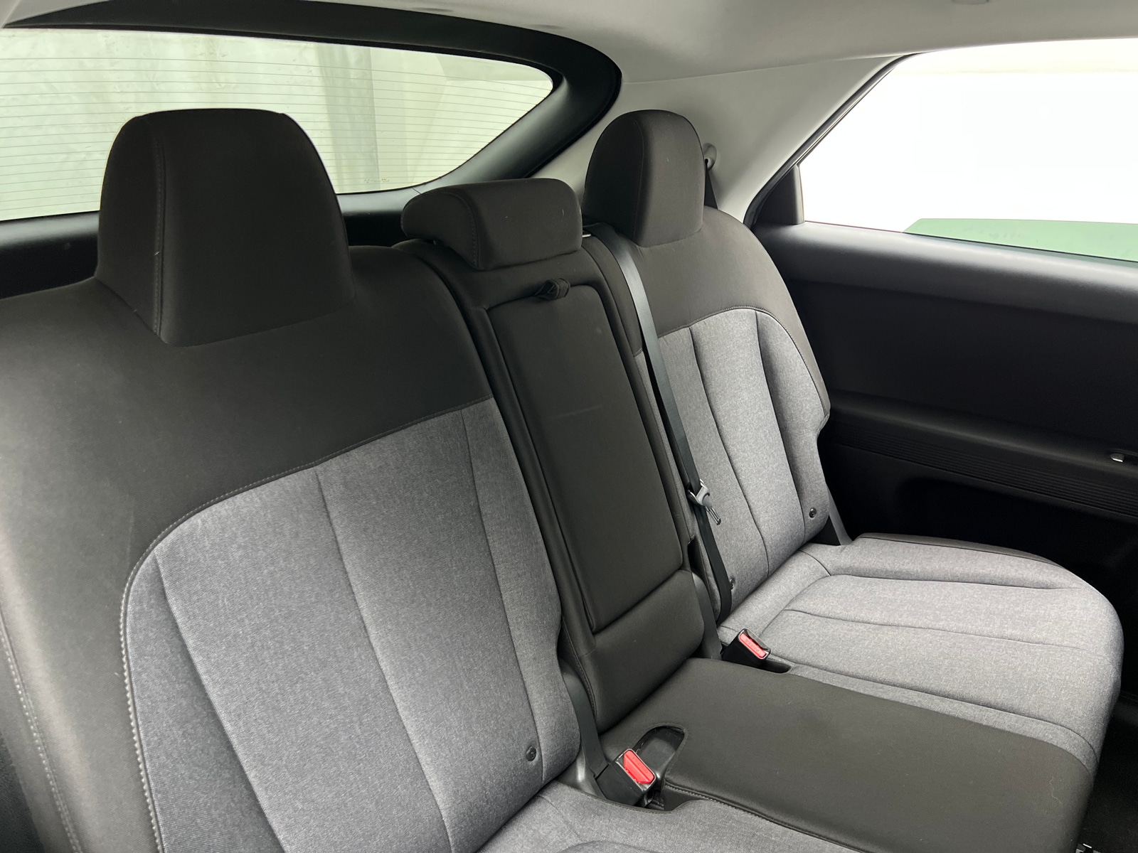 Thumbnail: 2022 Hyundai Ioniq 5 - 6