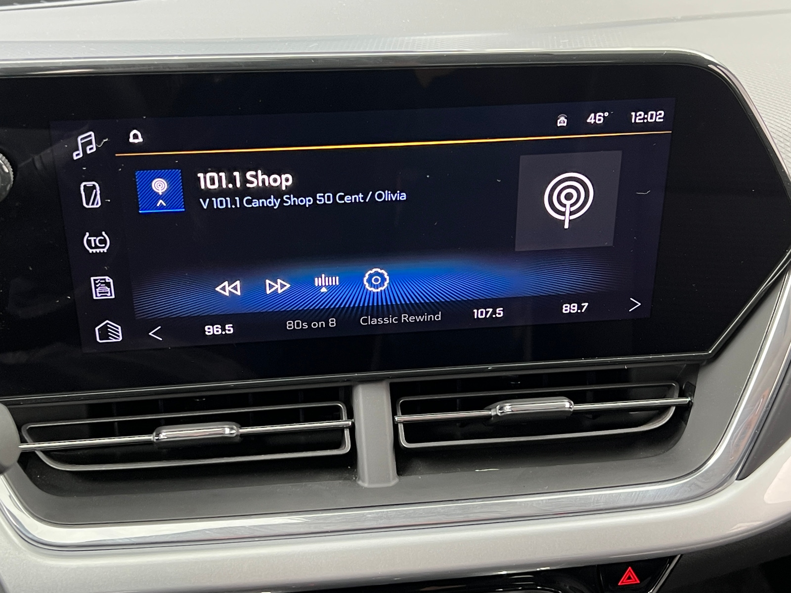 Thumbnail: 2025 Chevrolet Trax - 4