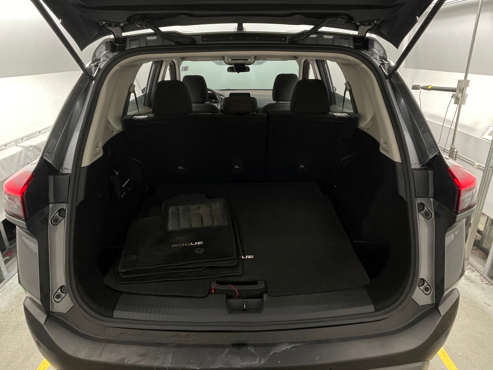 Thumbnail: 2023 Nissan Rogue - 7