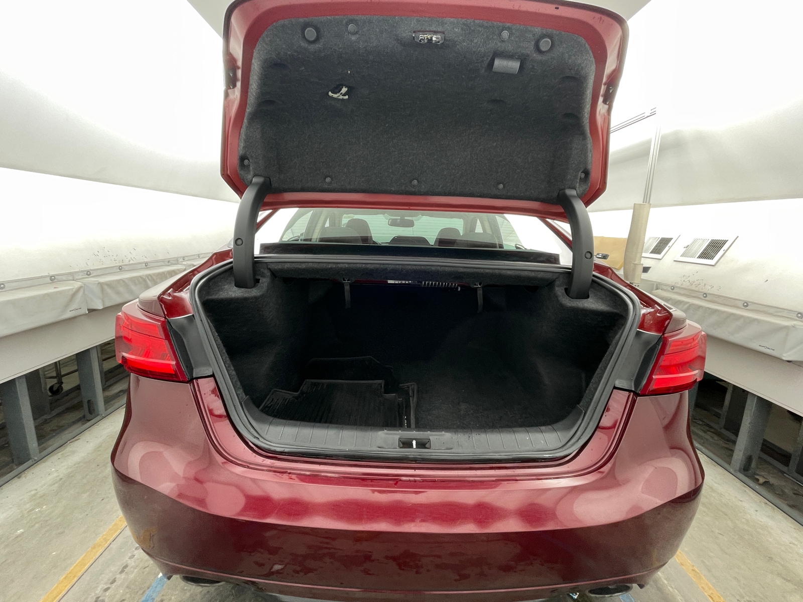 Thumbnail: 2018 Nissan Maxima - 6