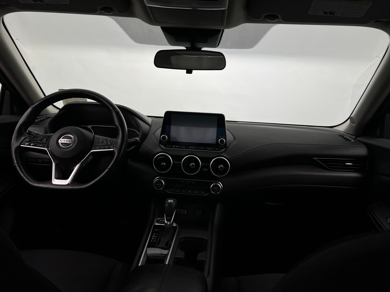 Thumbnail: 2023 Nissan Sentra - 3