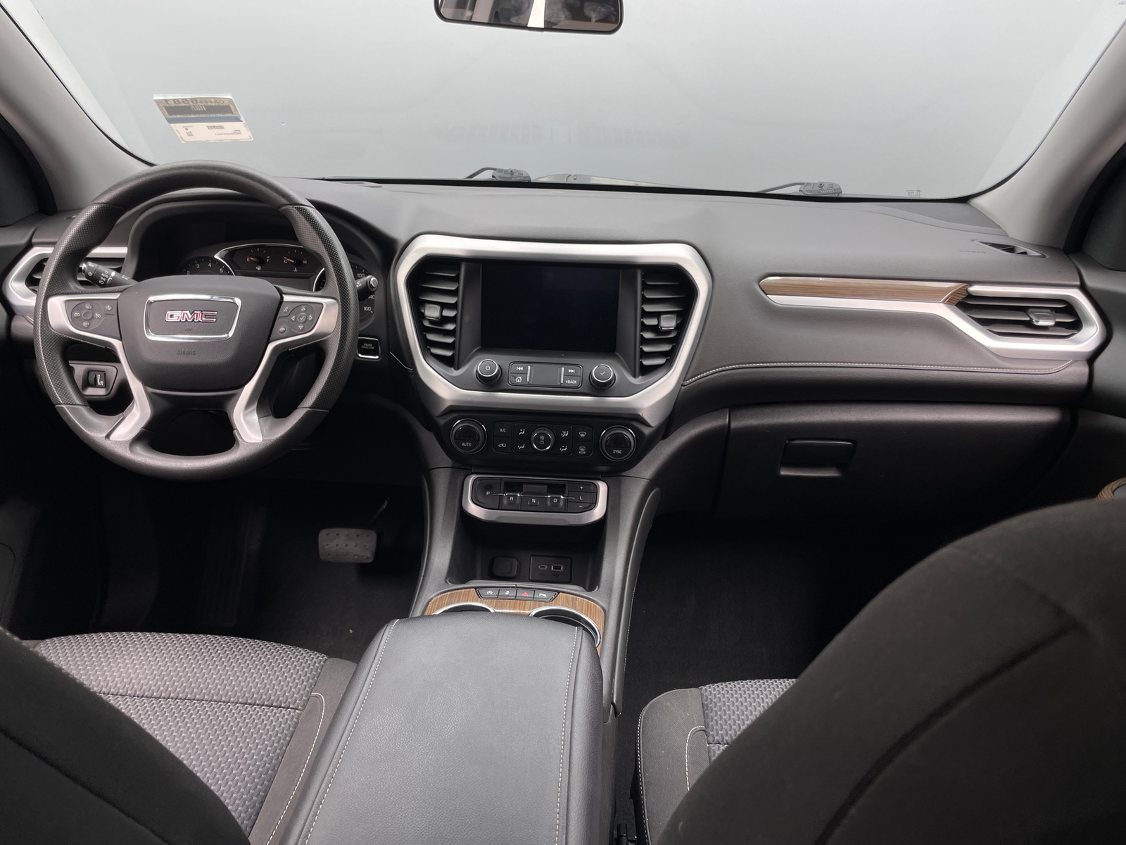 Thumbnail: 2023 GMC Acadia - 3