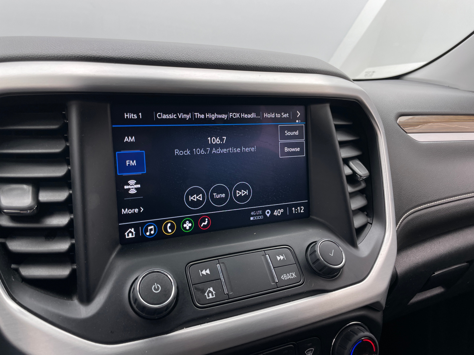 Thumbnail: 2023 GMC Acadia - 4