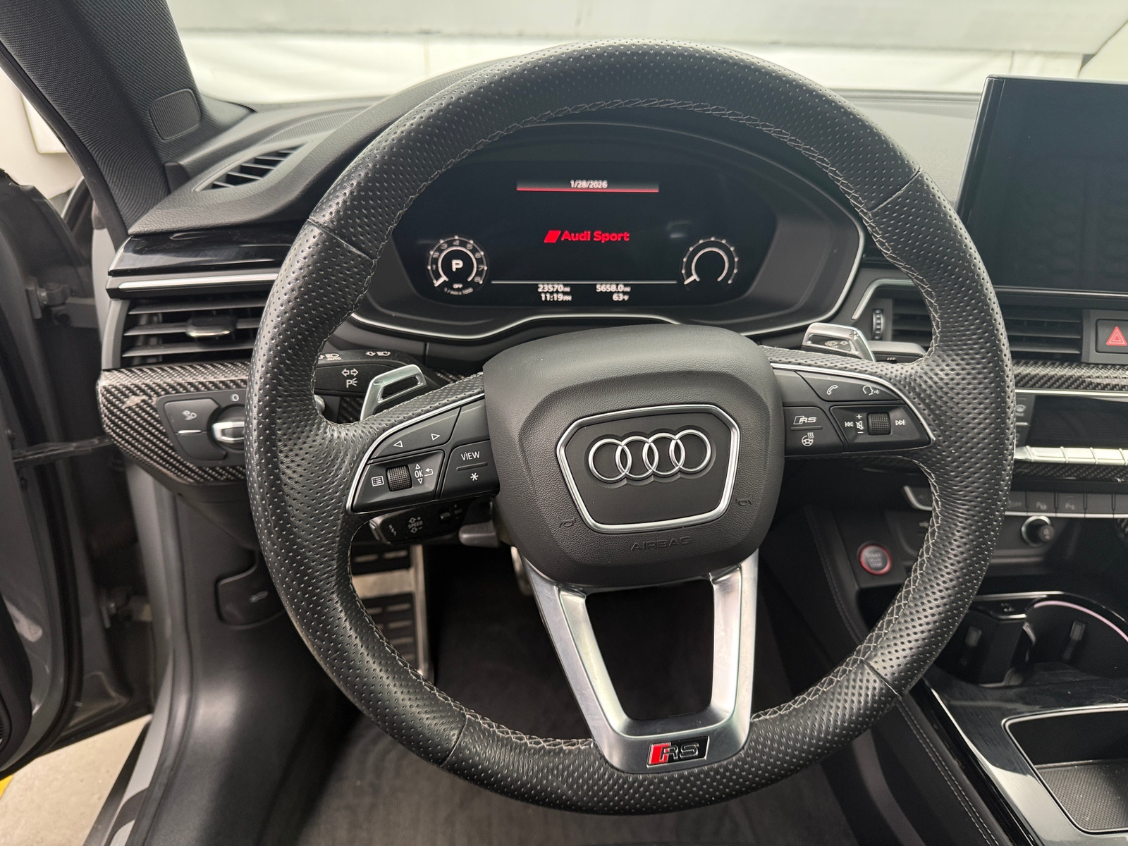 Thumbnail: 2022 Audi RS 5 - 4