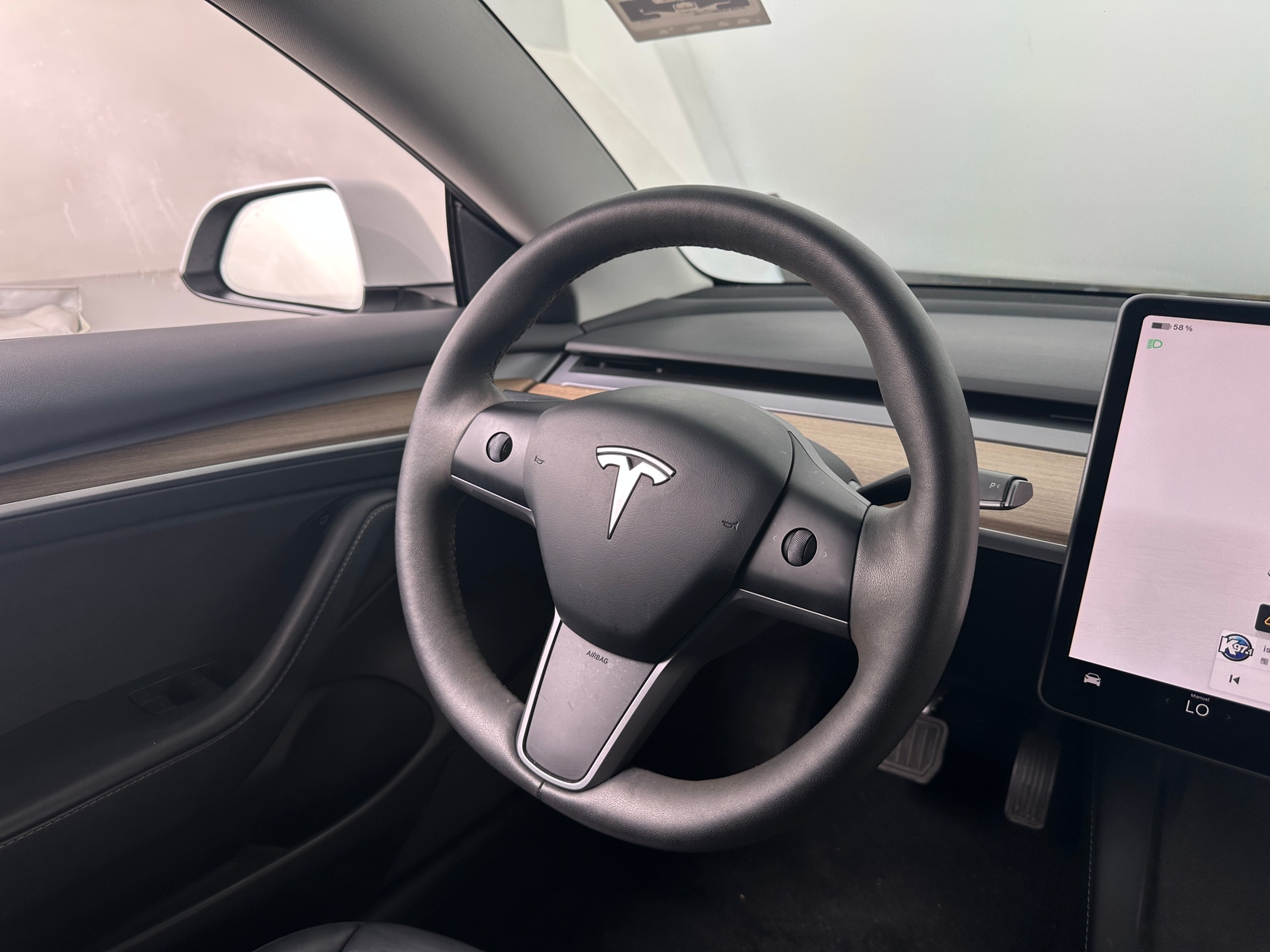Thumbnail: 2022 Tesla Model 3 - 4
