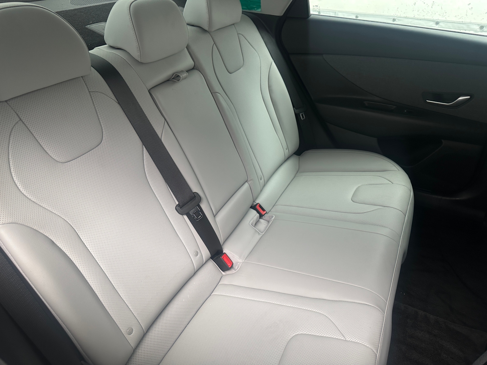 Thumbnail: 2023 Hyundai Elantra - 5