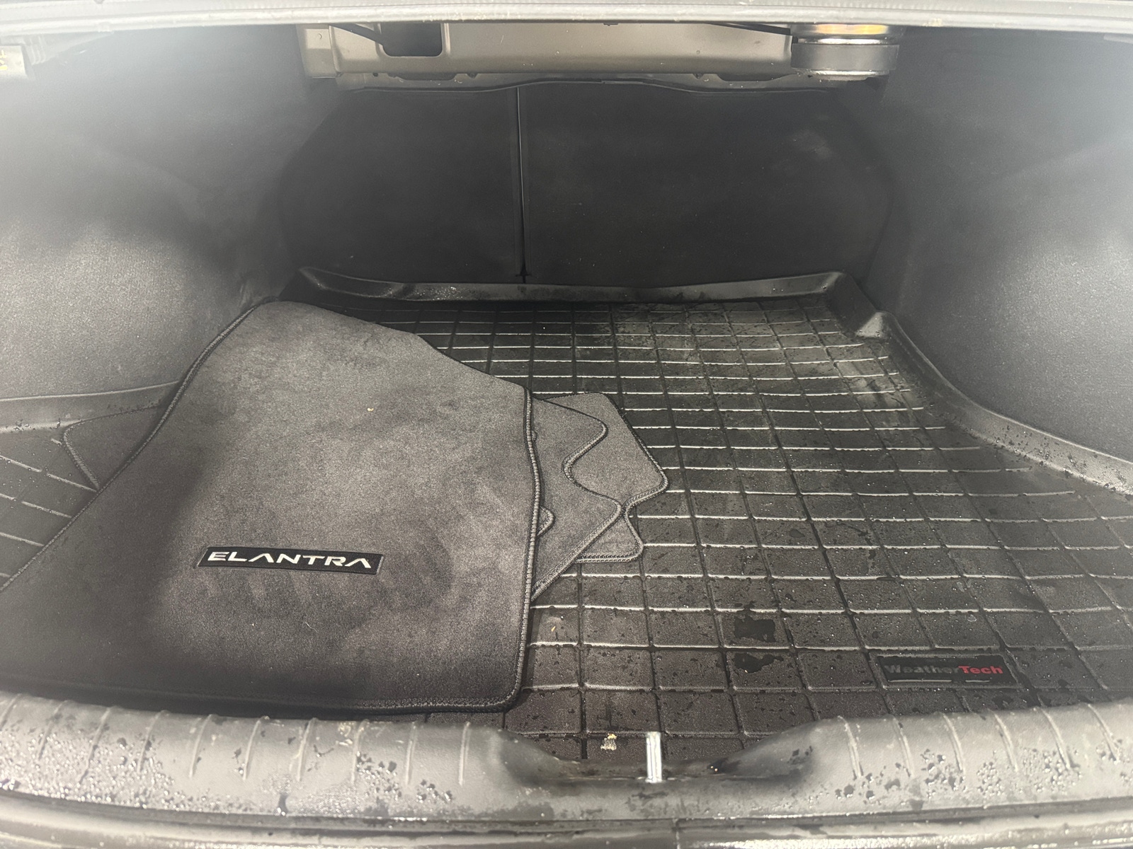 Thumbnail: 2023 Hyundai Elantra - 6