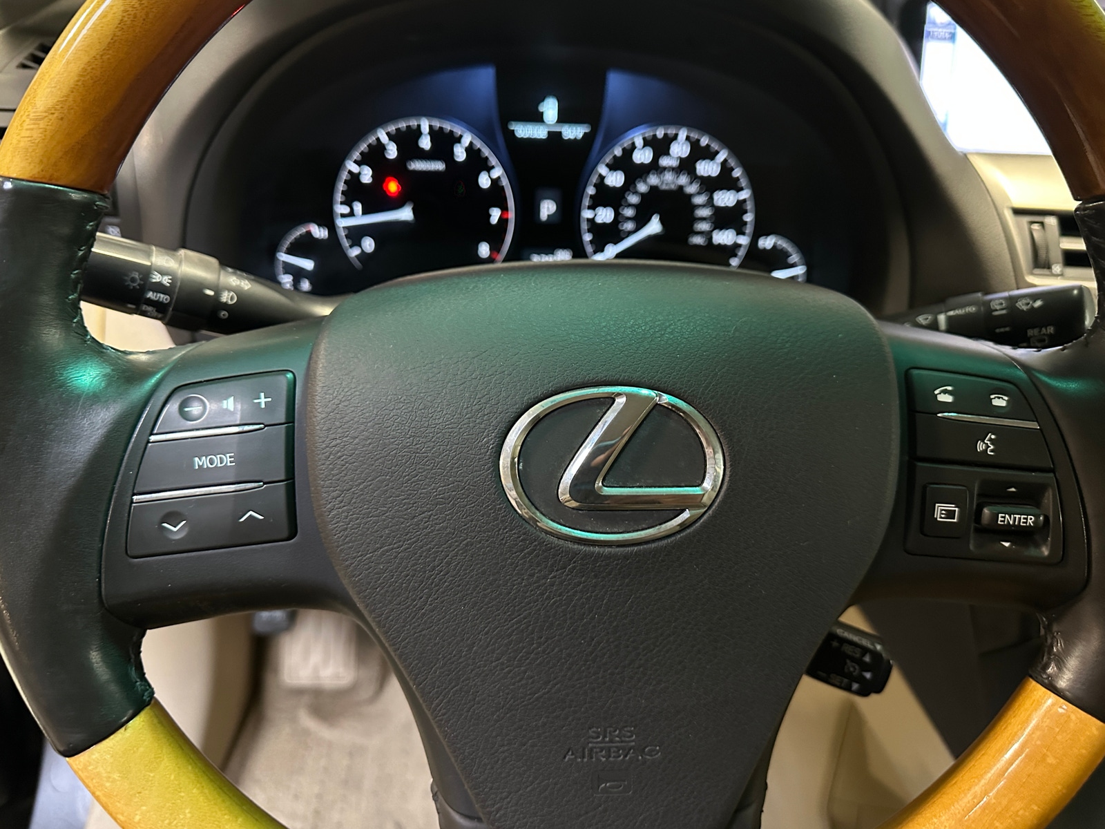 Thumbnail: 2012 Lexus RX - 5